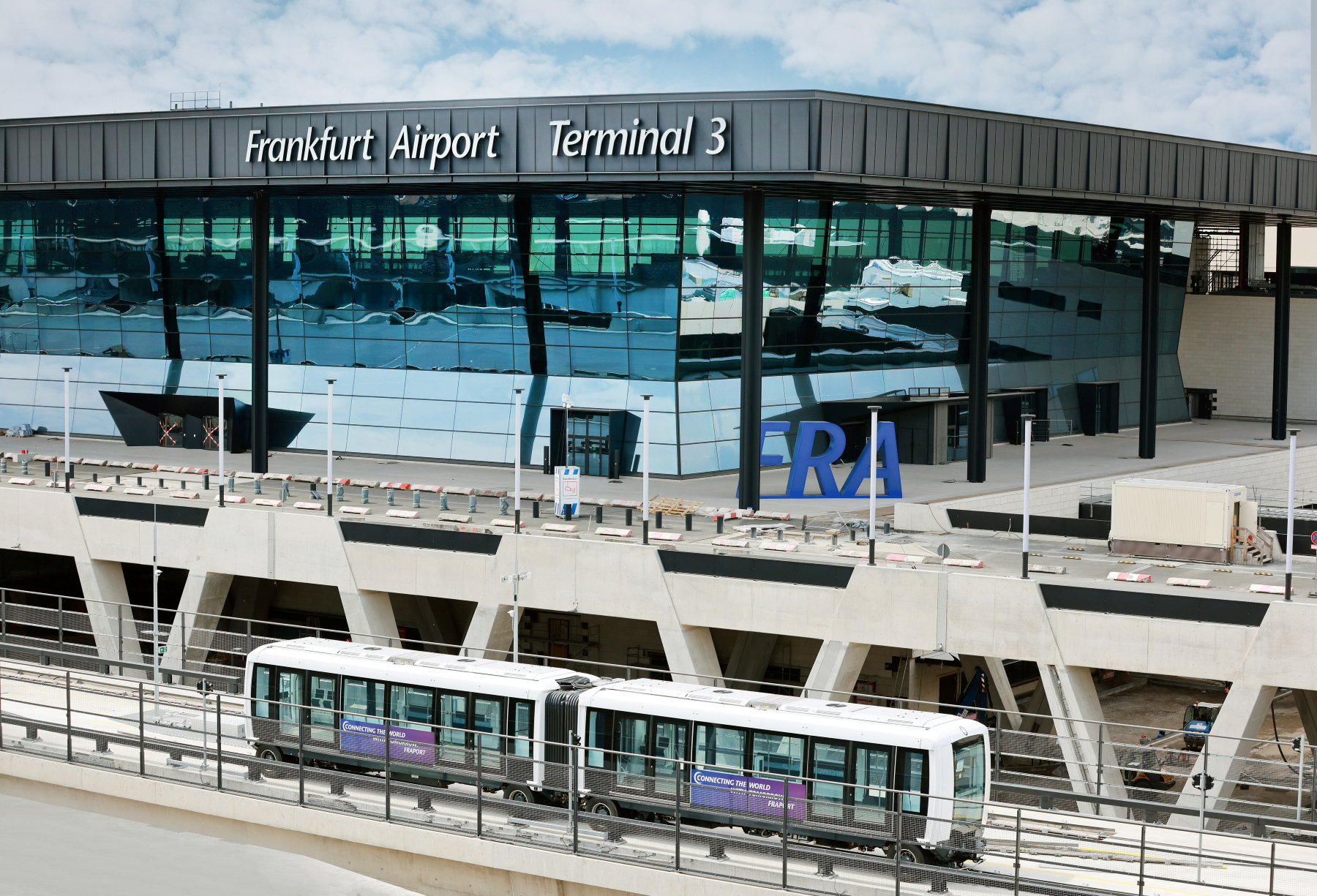 Tagesexkursion Frankfurt – Terminal 3 und FOUR